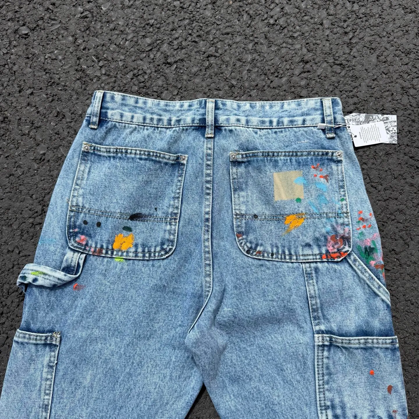 #8163 P250💰 Independent GALLERY DEPT. Vintage splicing loose washed flared jeans - truly restore the ultimate texture of Vintage - original hardware accessories washed and other elevators, QR code analysis are all purchased from the original factory, high degree of restoration, you are welcome to compare the products~ - three-dimensional version loose and comfortable without picking the body shape taller and slimmer factory Seiko original factory quality control same style for men and women can be matched with couples Versatile recommendation Necessary jeans for all seasons -Size: 28 30 32 34 36